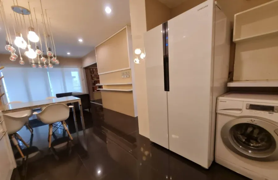 For sale, for rent!! Condo Grand Park View Asoke, 14th floor, corner room, swimming pool view, beautiful room, ready to move in, hurry up and book now