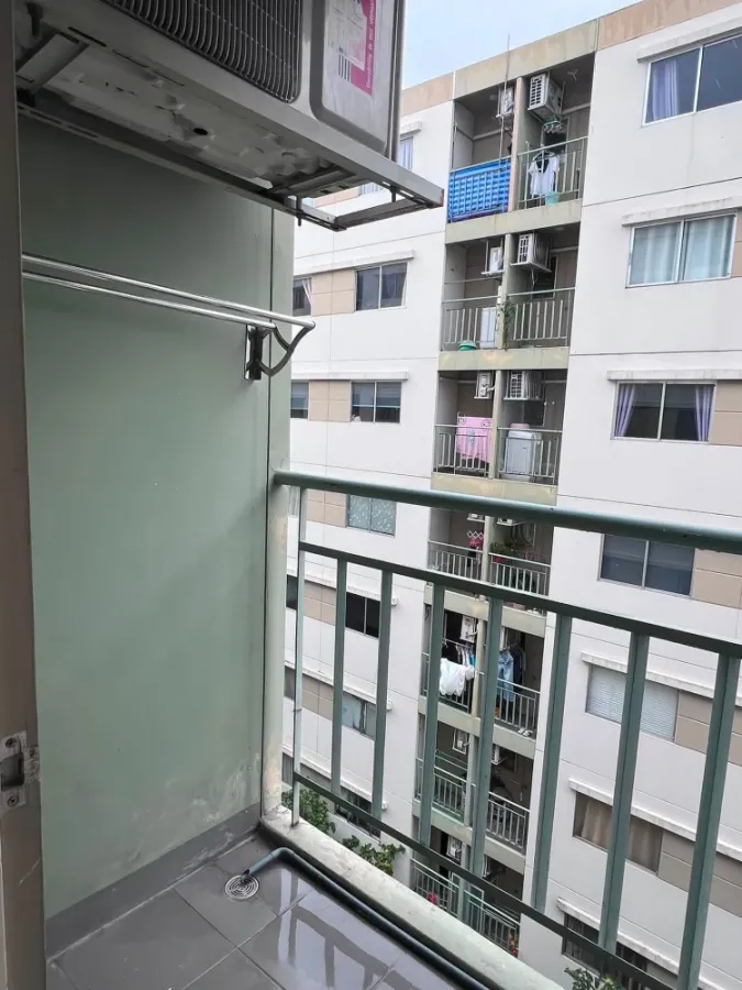 For rent: Lumpini Township Rangsit Klong 1, a lovely apartment on the 6th floor with complete furnishings. What are you waiting for?