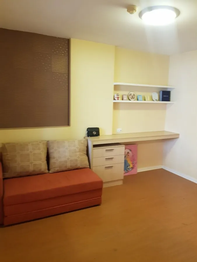 Sell / rent Lumpini Condo Town Rattanathibet, 4th floor, good wallpaper, very livable, hurry and book now.