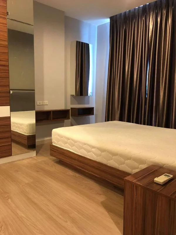 ให้เช่า The Capital Rajprarob-Vipha ห้องสวยใหม่สุดๆ 1นอน เฟอร์built-in ภายในเงียบสงบ จองเลย !