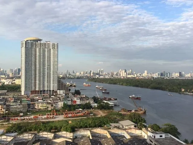 ให้เช่า!! คอนโด ลุมพินี เพลส นราธิวาส – เจ้าพระยา ห้องพร้อมอยู่ มาแต่ตัวเข้าอยู่ได้เลย ห้ามพลาด!!