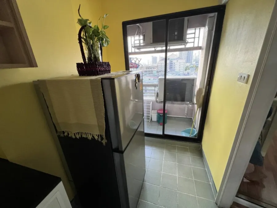 ขาย ให้เช่า Lumpini Place Narathiwas 24 ชั้น 9 ห้องแต่งครบ พร้อมเข้าอยู่ จองเลยจ้า