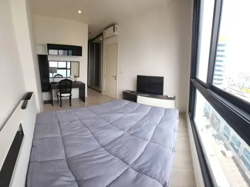 ให้เช่า Quinn Condo รัชดา17 เฟอรนิเจอร์ครบ ห้องกว้าง ระเบียงกว้าง ครัวใหญ่ ซื้อเลย