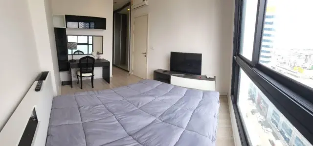 ให้เช่า Quinn Condo รัชดา17 เฟอรนิเจอร์ครบ ห้องกว้าง ระเบียงกว้าง ครัวใหญ่ ซื้อเลย images