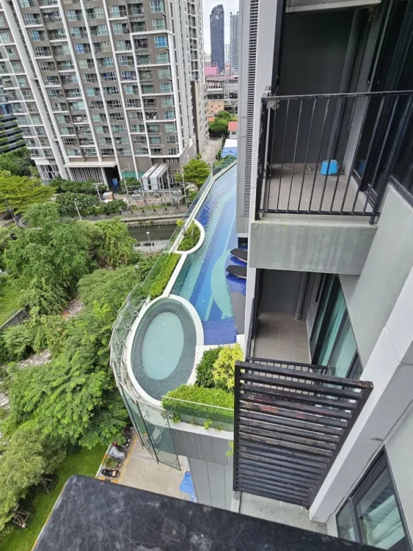 ขาย คอนโดเลต มิสท์ ทิศตะวันออก ห้องสวย เฟอร์และเครื่องใช้ไฟฟ้าครบ เดินทางสะดวก