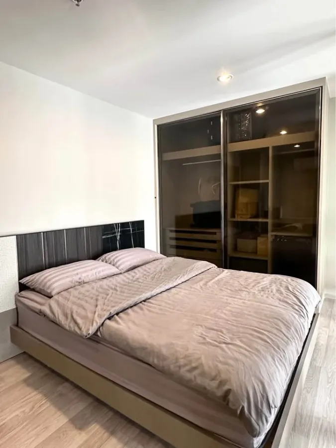 For rent: IDEO MOBI SUKHUMVIT EAST POINT, duplex unit located on the 11th-12th floor, fully furnished. Book now!