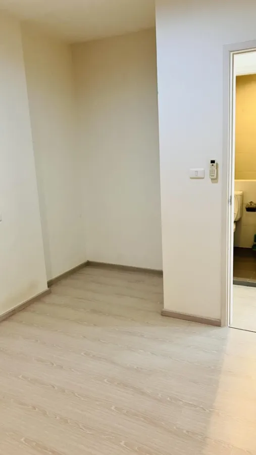 For sale: Aspire Sathorn-Taksin (Timber Zone), empty room, complete facilities, high view, book now.