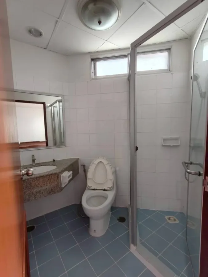 Condo for rent at Wittayu Complex, 2 bedrooms, 2 bathrooms, 14th floor, high floor with great views, fully furnished and equipped with appliances. Boo
