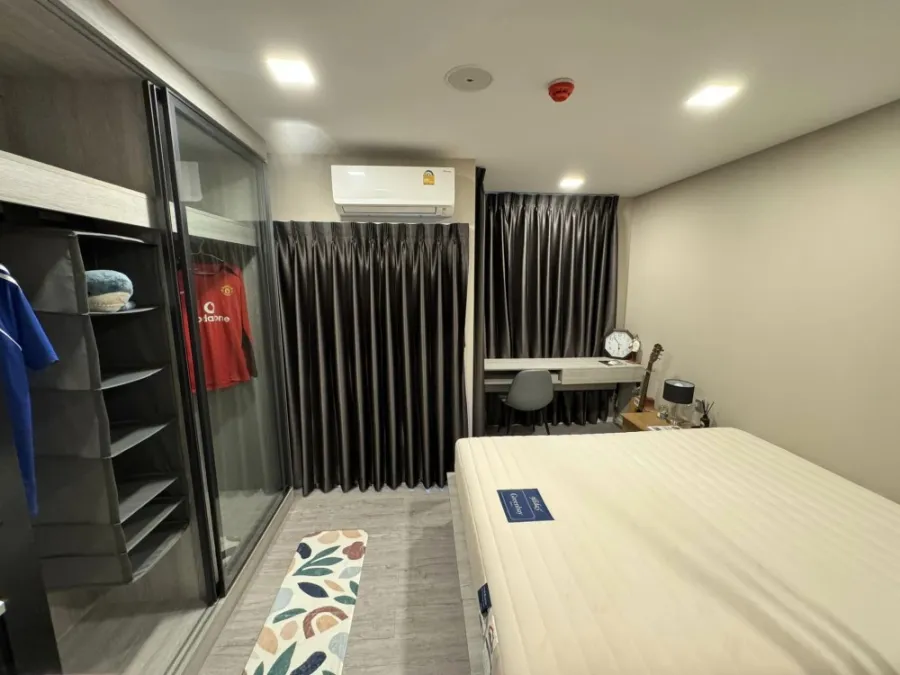 For rent, Cave Eva, 4th floor, outside view, comes with complete decorations. Book now, don't miss it, hurry.