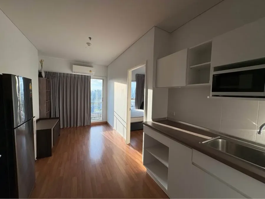 Condo for sale or rent, Lumpini Place Ratchada-Sathu, ready to move in, complete facilities Great value, book now.