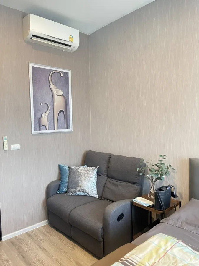 Condo for sale/rent: Knightsbridge Collage Ramkhamhaeng. Nice unit, fully furnished. Just bring your belongings and move in! Don't miss out!