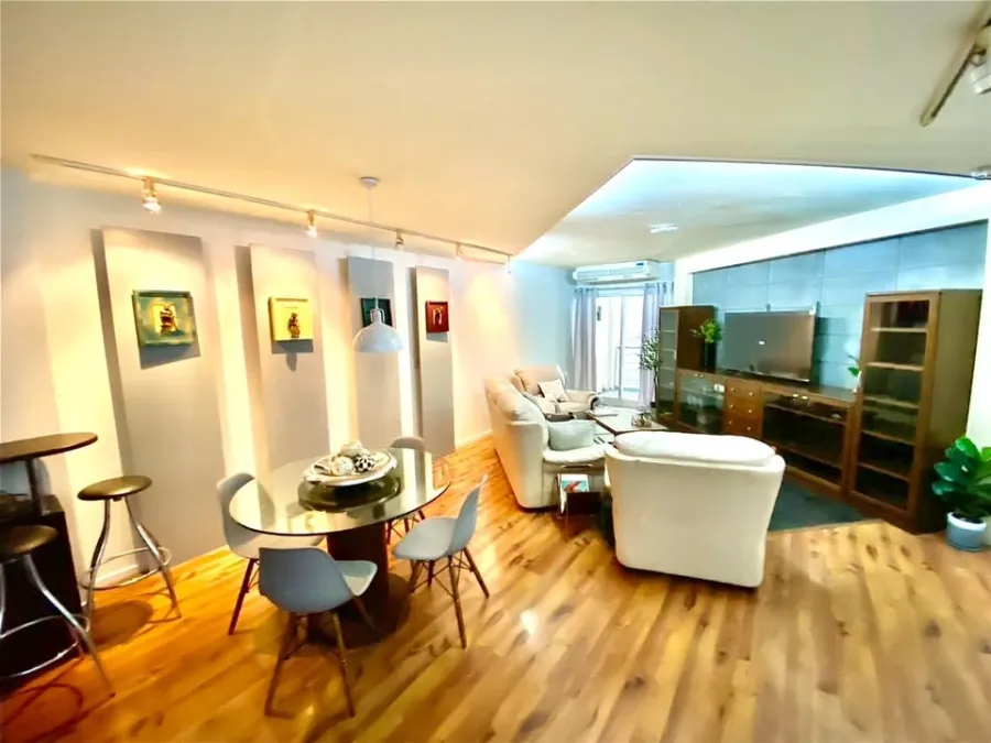 For sale or rent: SV City Rama 3. Large rooms with Chao Phraya river view. Fully furnished and beautifully decorated. Don't miss out!