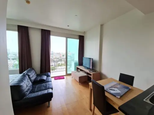Condo for sale WIND Ratchayothin, STUDIO room, ready to move in. Full facilities. Don't miss it. Hurry.