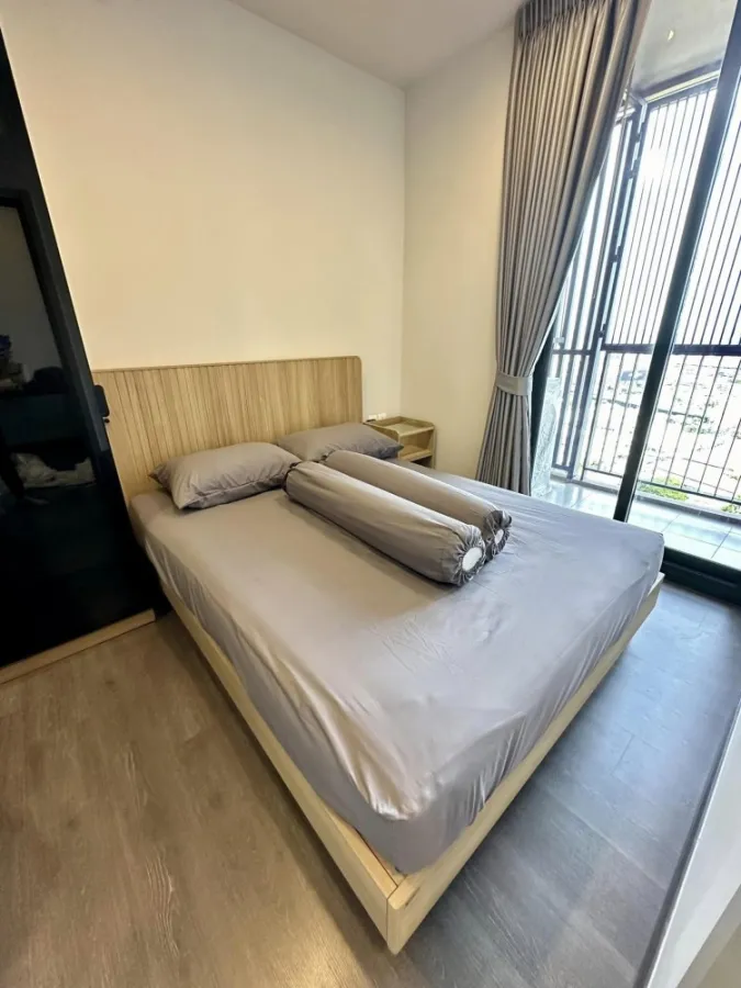 For rent, Oka House Sukhumvit 36, 27th floor, Fully furnished with complete decorations. Book now, don't miss it.