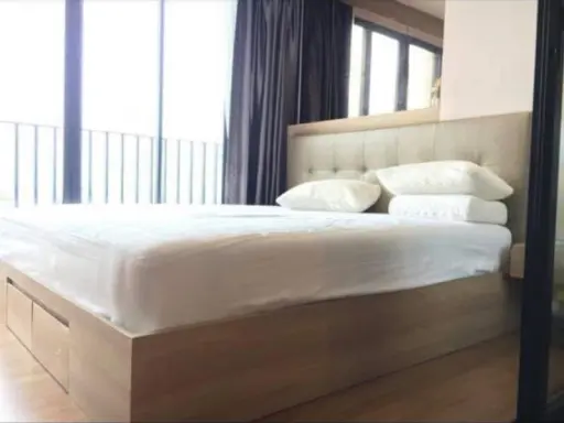 Urgent sale, The Tree Interchange, beautiful room, fully furnished, furniture, electrical appliances, ready to move in, book now.