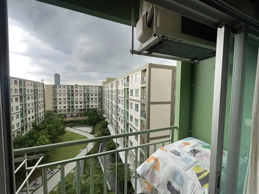 For rent: Lumpini Ville Pranangklao-Riverview, a lovely room with fully furnished and a washing machine included at a great price. Reserve now!