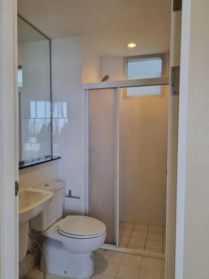 Condo for rent, the tree Bang Pho Station, 2 bedrooms, 2 bathrooms, great city view, can't miss it.