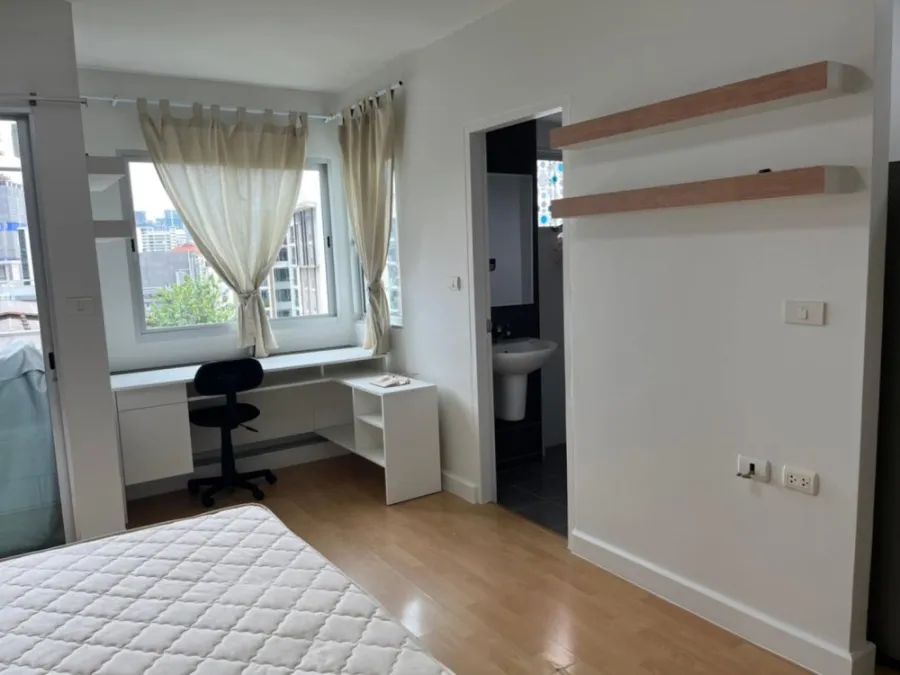 ให้เช่า คอนโด My condo สุขุมวิท 52 ห้องน่าอยู่ ขนาดกำลังดี เฟอร์ครบ ราคาดี ลากกระเป๋าเข้าอยู่ได้เลย