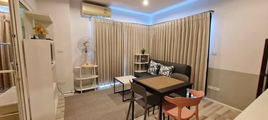 Condo for rent, The Key Chaengwattana, 6th floor, not very high, spacious room, great view, you shouldn't miss it.