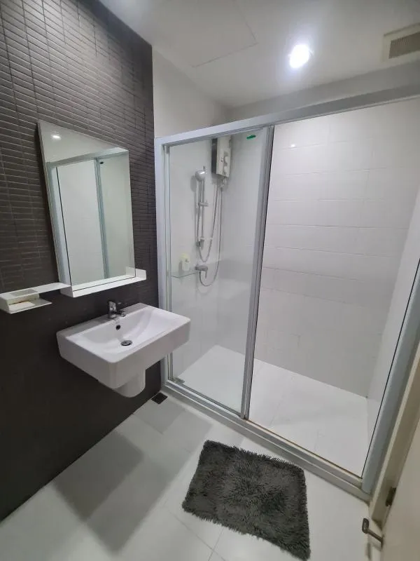 The room is beautiful! For rent, The Key Chaengwattana, beautiful view, private, fully furnished, you will regret it.