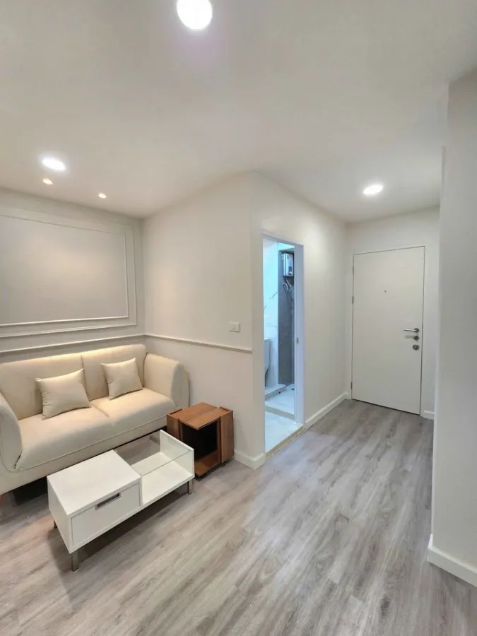 For rent, I-House Laguna Garden RCA, full facilities, huge built-in wardrobe