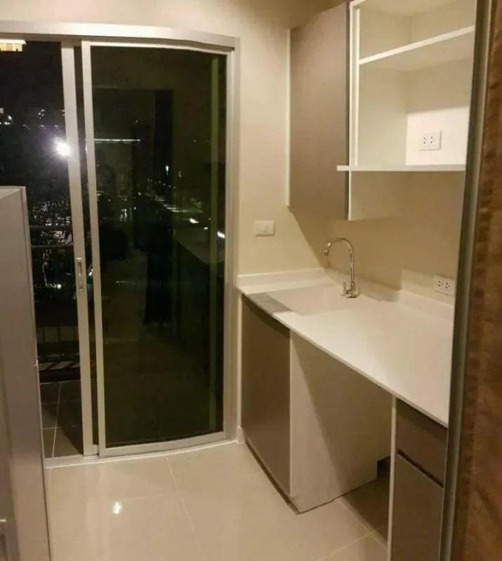 It has arrived. For rent Metro Luxe Kaset, big room, pool view, can't hurry anymore.