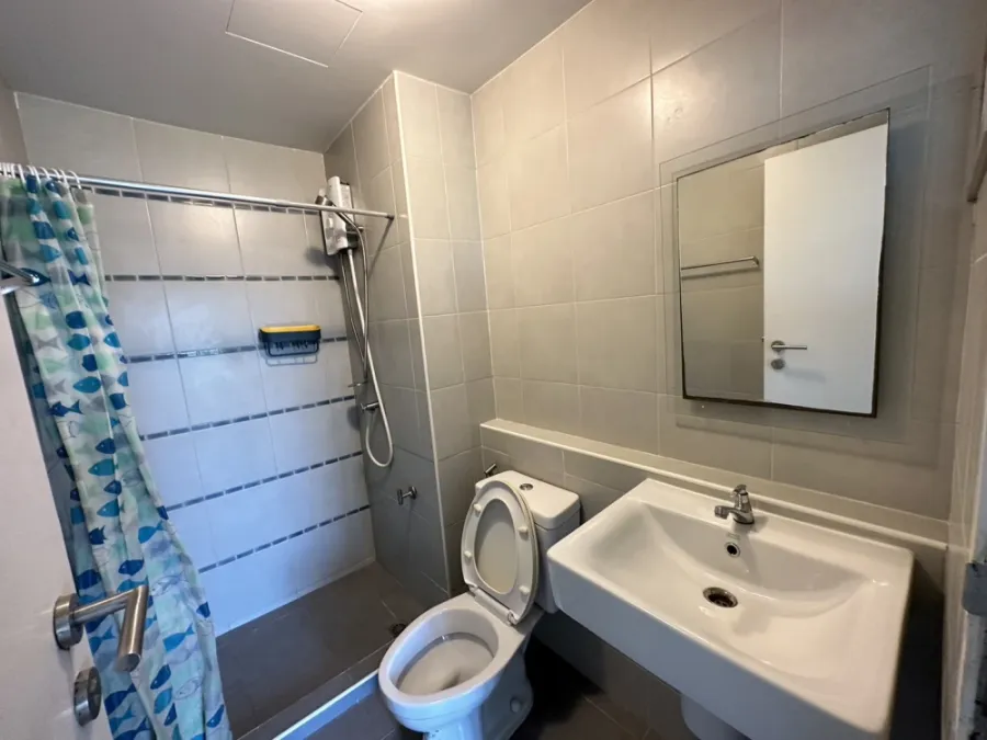 For rent: D Condo Campus Resort Bangsean, a comfortable room, fully furnished, good location, convenient transportation, reserve now!