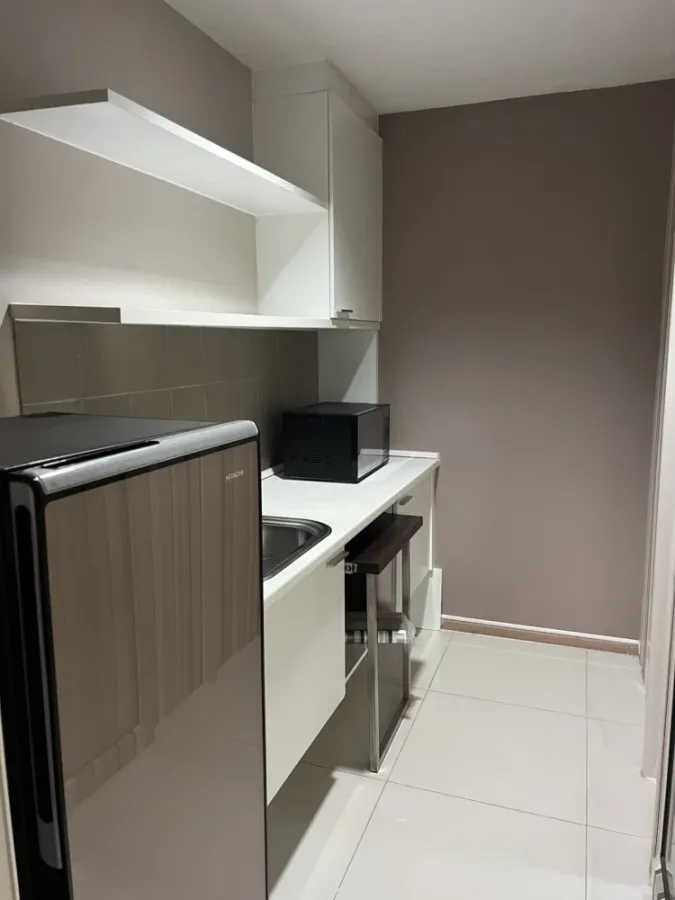 For rent!! Condo Fuse Mobius Ramkhamhaeng Station, 32nd floor, fully furnished, ready to move in. Don't miss it!!