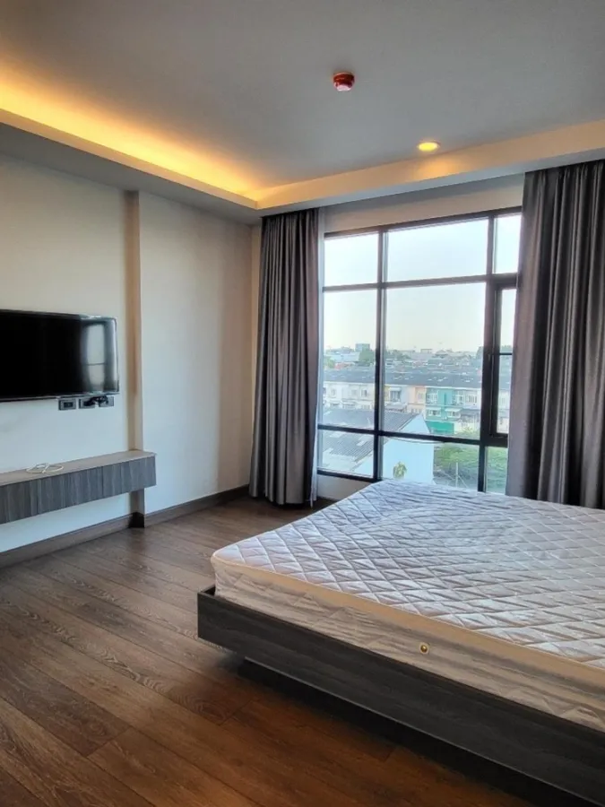 For sale, rent, The Unique Ekkamai-Ramintra, 6th floor, fully furnished There is privacy. Hurry up to reserve.