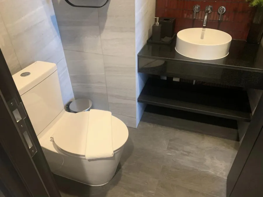 Condo for rent, Edge Central - Pattaya (Central Pattaya), 7th floor, garden view, can see fireworks from the room. Reserve now.