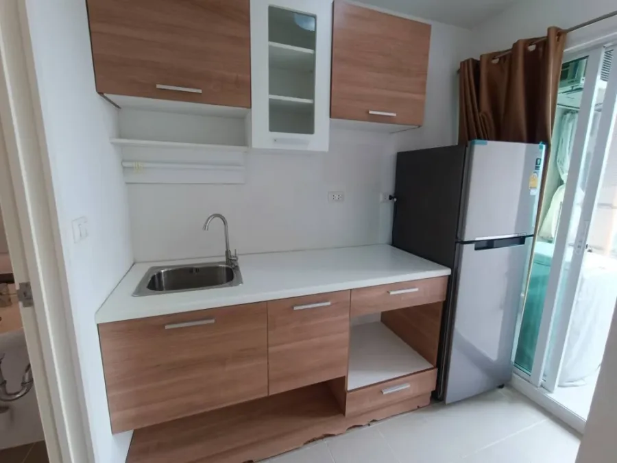 Spacious 31.72 sq.m. Condo for SALE - 8th Top Floor, Building D, Fully Furnished with Private Washing Machine near MRT Tha Phra | ✨ Unio Charan 3