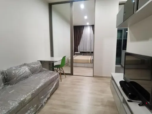 Urgent for sale Niche Pride Condo, Tao Poon, high floor, great city view. built-in furniture First come first, have the right first