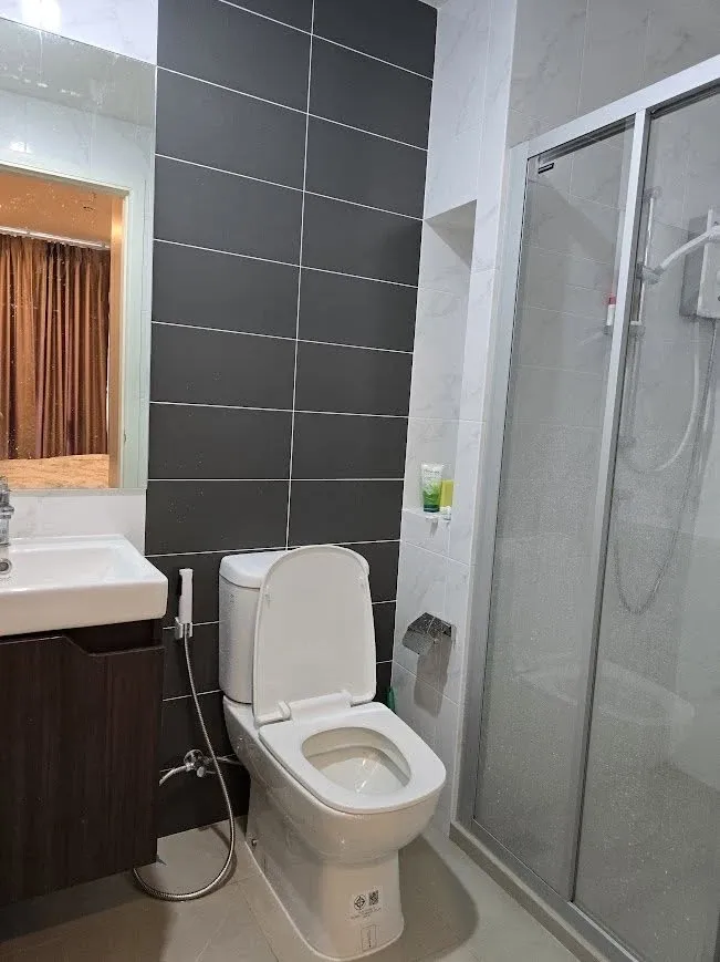 For rent Condo The President Charan - Yaek Fai Chai Station, a nice room, well-built, good price, book now.