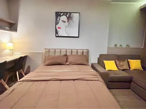 For sale: Ideo Sukhumvit 93, high floor, stunning city view, stylishly decorated room, large wardrobe, don't miss out!!