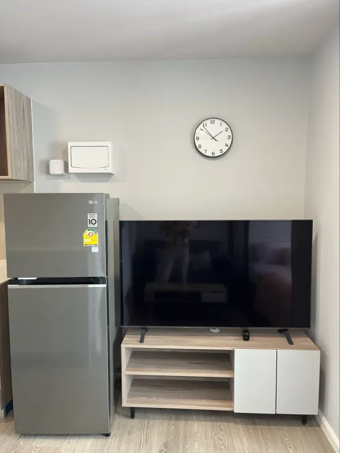 For rent: Kave Town Colony, 6th floor, corner room, fully furnished, ready to move in, reserve now.