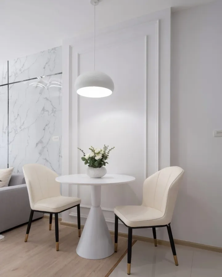 For sale: Fuse Miti Ratchada-Sutthisan, 1 bedroom, 1 bathroom, decorated in a controlled tone, with a well-built headboard wall. Reserve now!