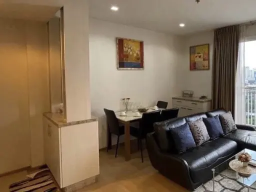 For sale, rent, urgently!! Condo HQ Thonglor, good location, in the heart of the city, do not hesitate, book now!!