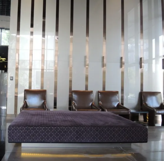 ขาย ให้เช่า Urbano Absolute Sathon-Taksin ห้องพร้อมอยู่ สิ่วอำนวยความสะดวกครบ ราคาดี มาจองเลย