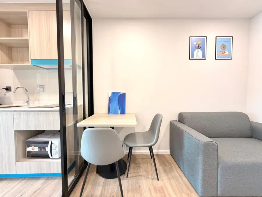 Rent Atmoz Flow Minburi, fully furnished with top-quality appliances. Book now, don't wait!