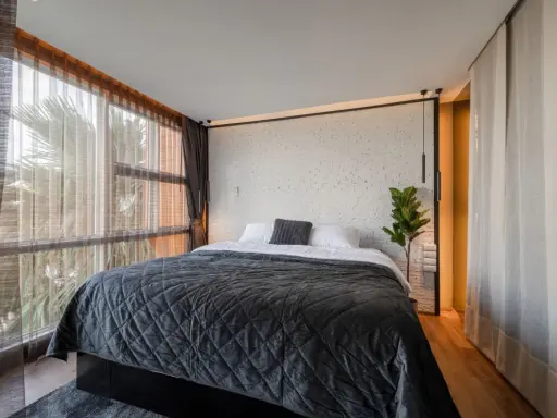ขาย คอนโด D65 Condominium ชั้น 5 ห้องกว้าง หรูหรา มาพร้อม walk in closet ดีสุดๆ ไม่จองพลาดมาก images