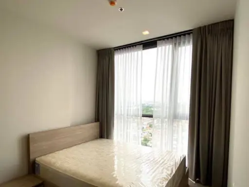For rent, The line Wong Sawang, high floor, north side, pool view / city view, open and airy, can't miss it. images