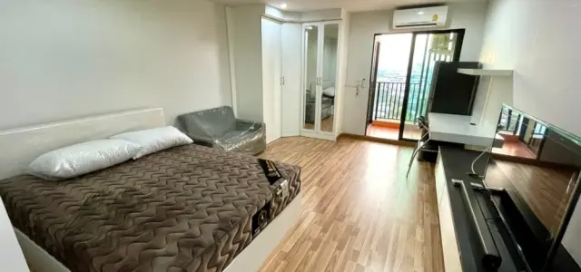 ให้เช่า Regent Home 15 Changwattana ระเบียงกว้างขวาง พร้อมเฟอร์บิ้วอินอย่างดี สวยคุ้มห้ามพลาด จองเลย images