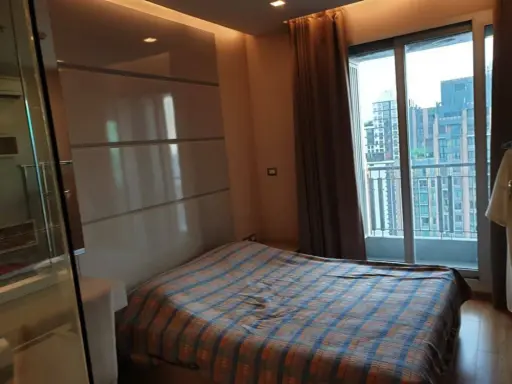 For rent, The Address Asoke, 42nd floor, beautiful view, south, fully furnished and electrical appliances. Book now. images