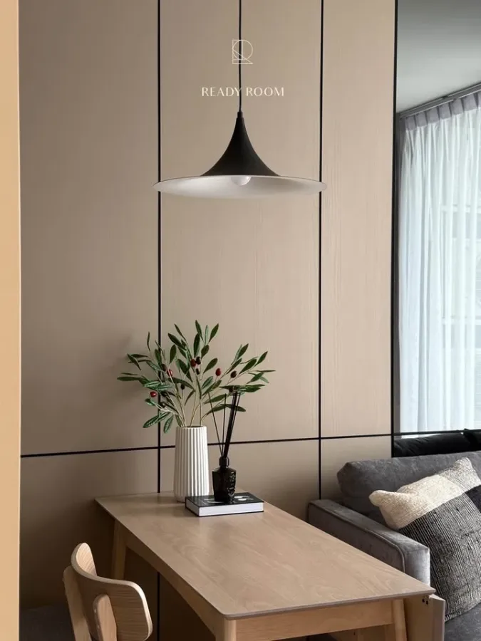 For rent: Skyrise Avenue Sukhumvit 64, room on the 35th floor, very high, fully furnished with built-in furniture throughout the room, move in now, do