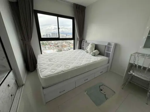 For rent: The Parkland Charan–Pinklao, 15th floor, nice room, fully furnished, book now, hurry!