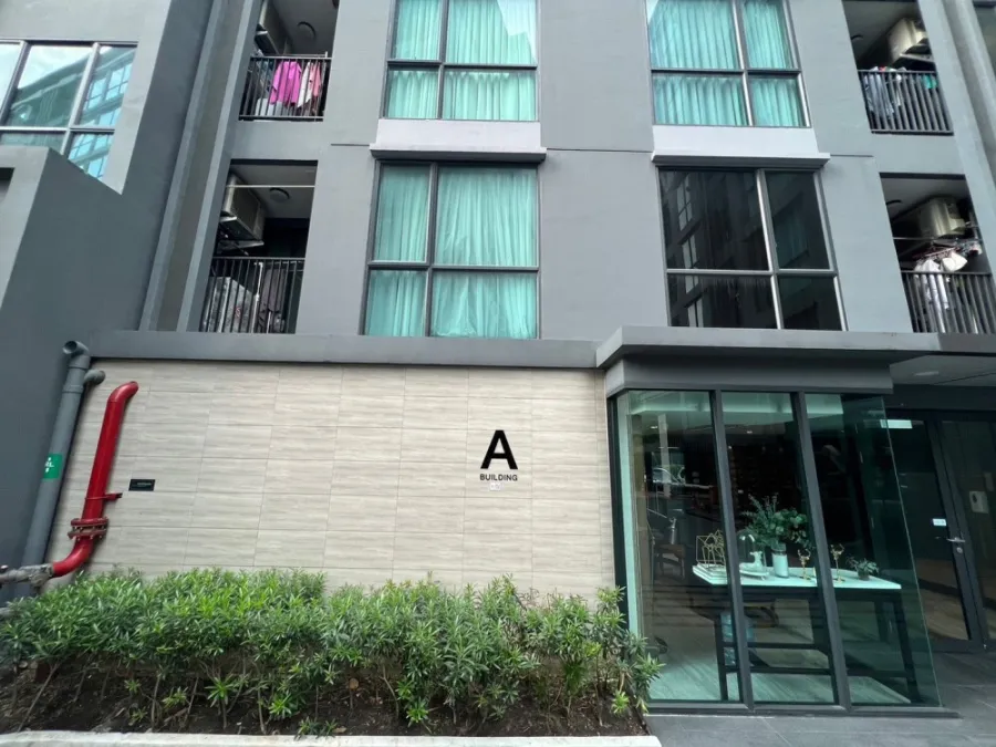 For rent, Premio Quinto, a room on the edge, separating the bedroom complete electrical appliances Hurry up to reserve before it's gone.