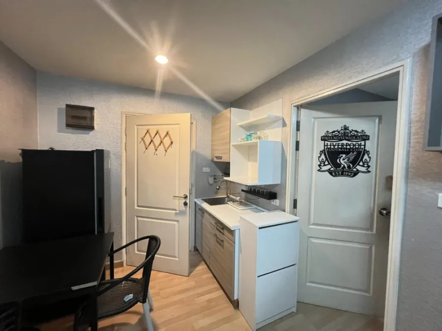 Condo for rent, Incio Serithai, room ready to move in, fully furnished, electrical appliances. Reserve quickly before you miss out.