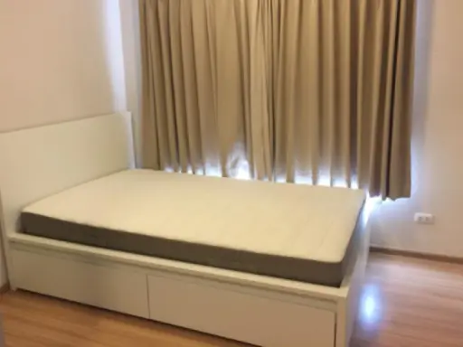 For rent, Plum Condo Bangyai, big bed, nice and thick, flawless. The room is divided into proportions. You can't find it anymore. Hurry up.