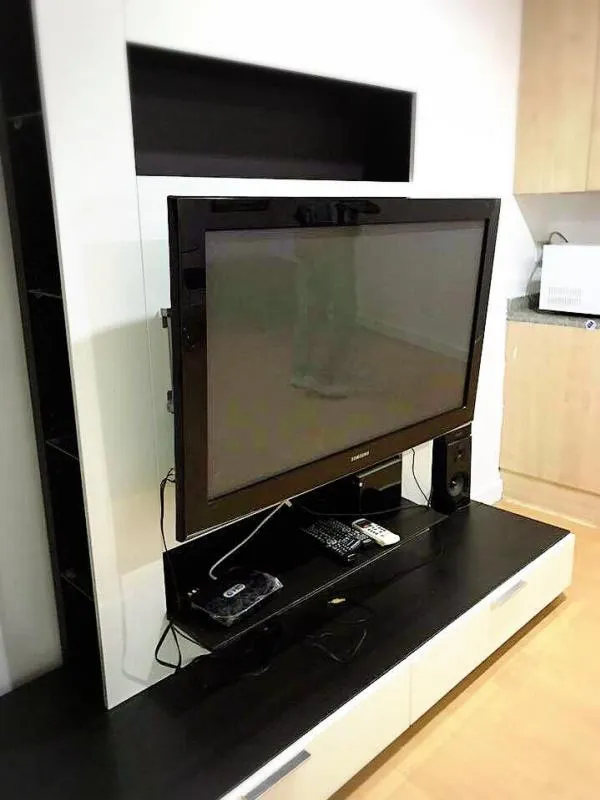 For rent, The Trendy Condominium, 10th floor, fully furnished, near BTS Nana, convenient transportation, hurry !!