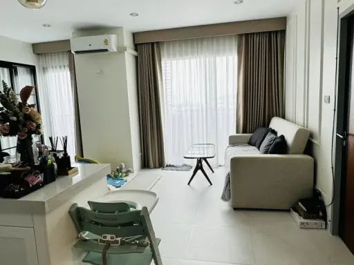 Sell Intro Phaholyothin-Pradiphat, 2 bedrooms, decorated in luxurious style, very nice, hurry up and reserve before you miss it.